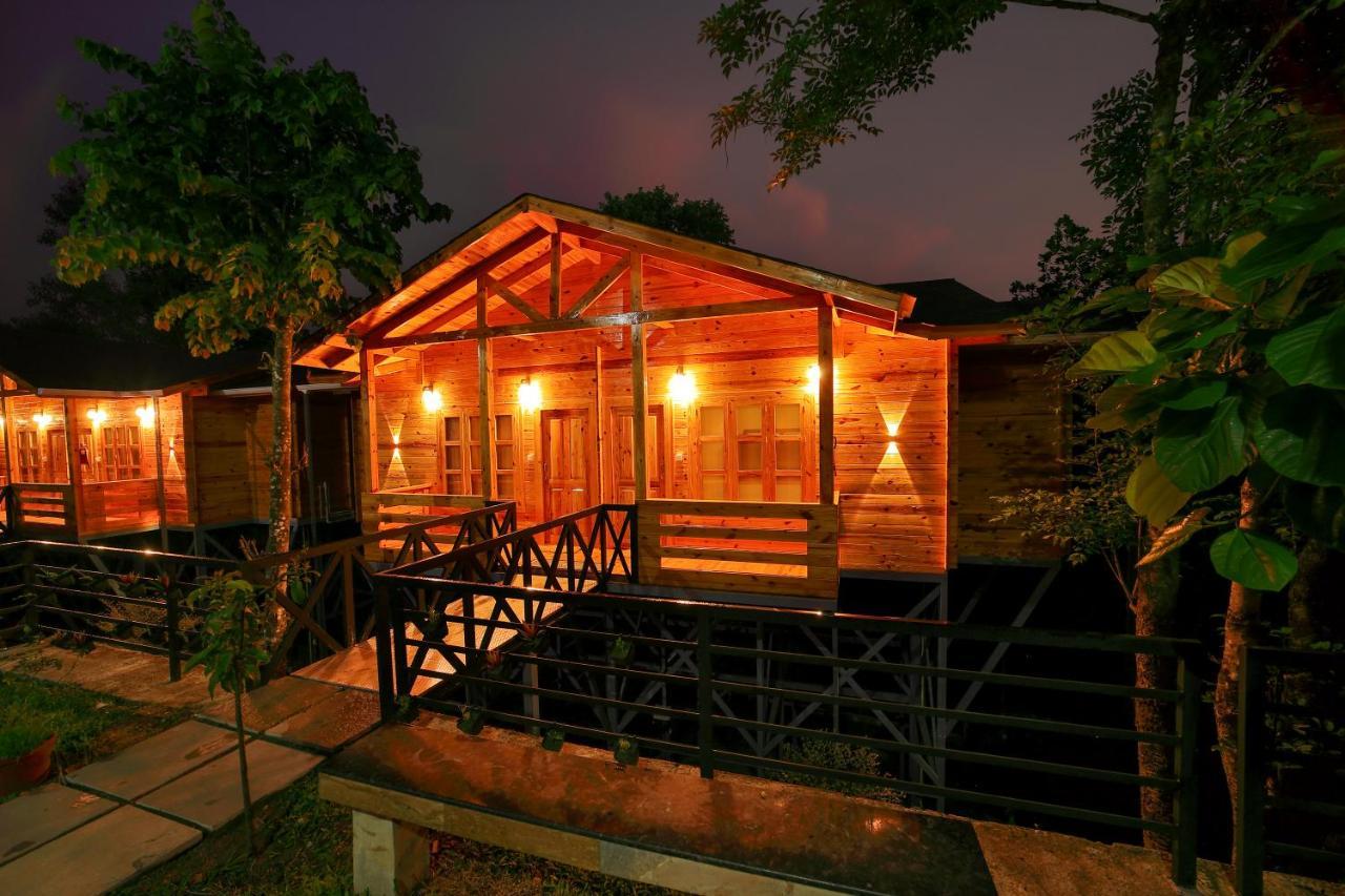 Woodrose Resort Kalpetta Bagian luar foto