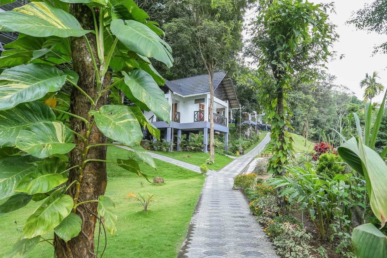 Woodrose Resort Kalpetta Bagian luar foto