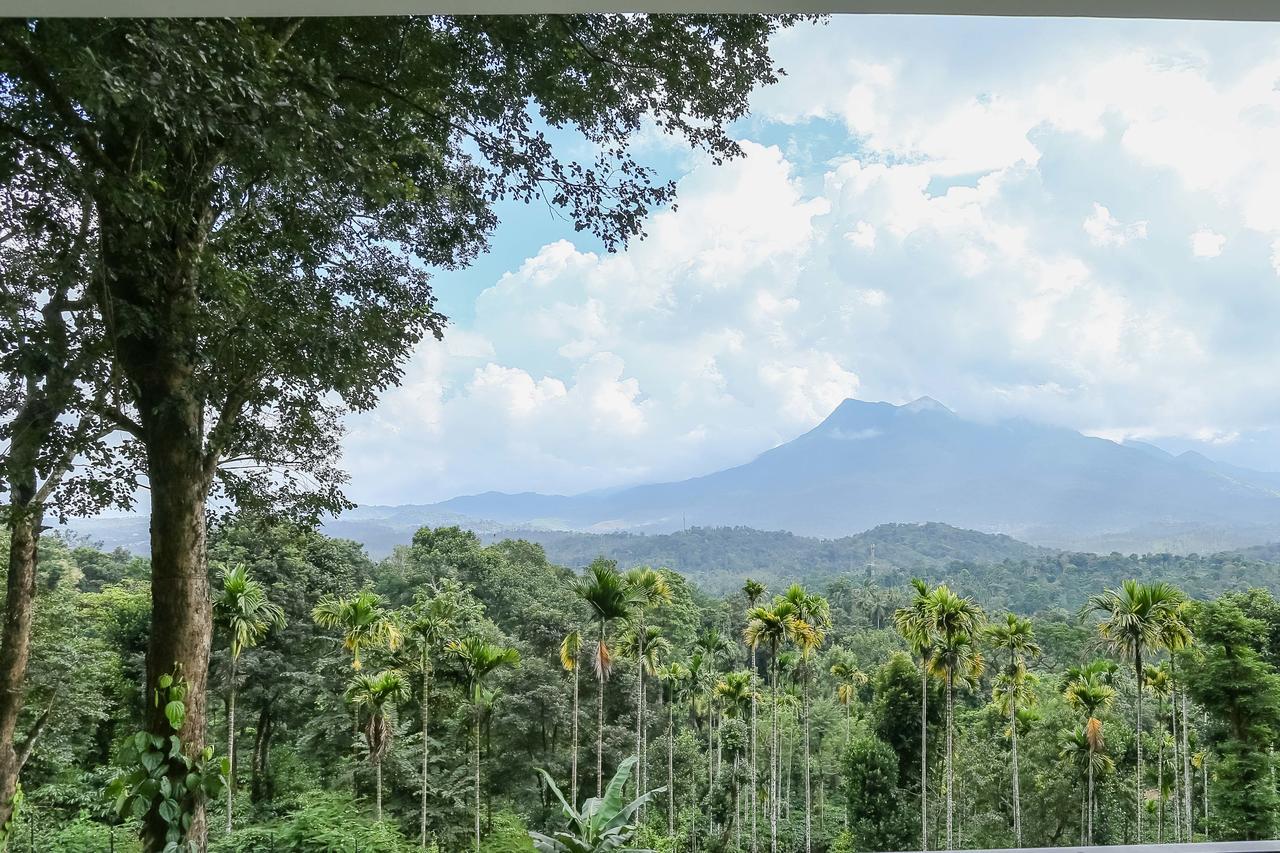 Woodrose Resort Kalpetta Bagian luar foto