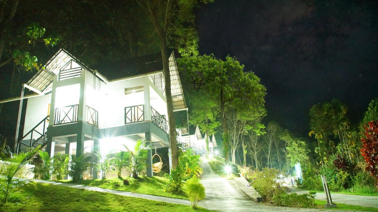 Woodrose Resort Kalpetta Bagian luar foto